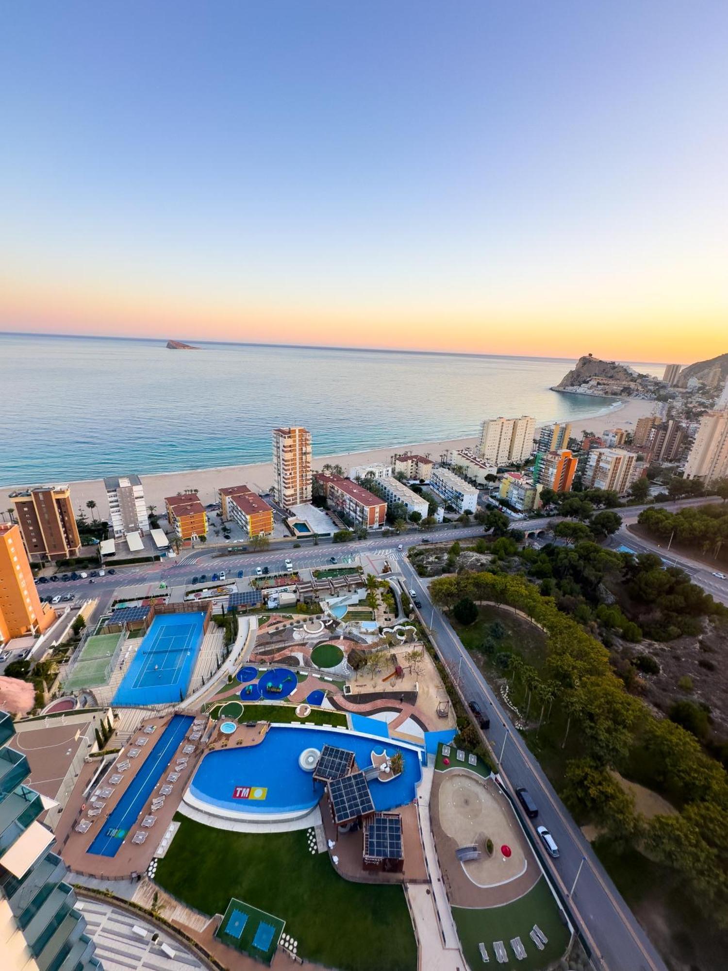 Sunset Drive Septimo Cielo Apartman Benidorm Kültér fotó